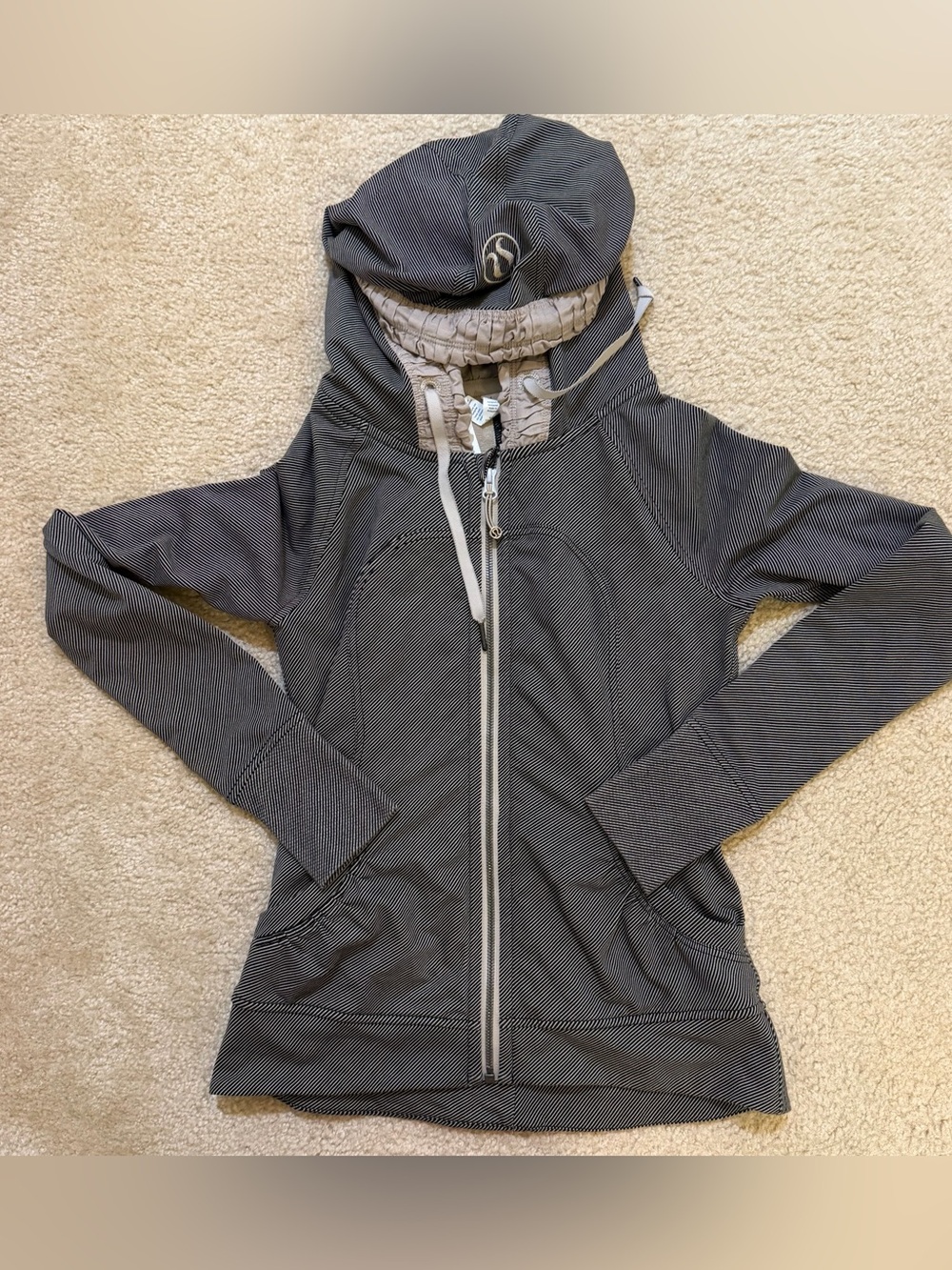 Lululemon Movement Jacket Telemark Print Black Mojave Tan Size 4